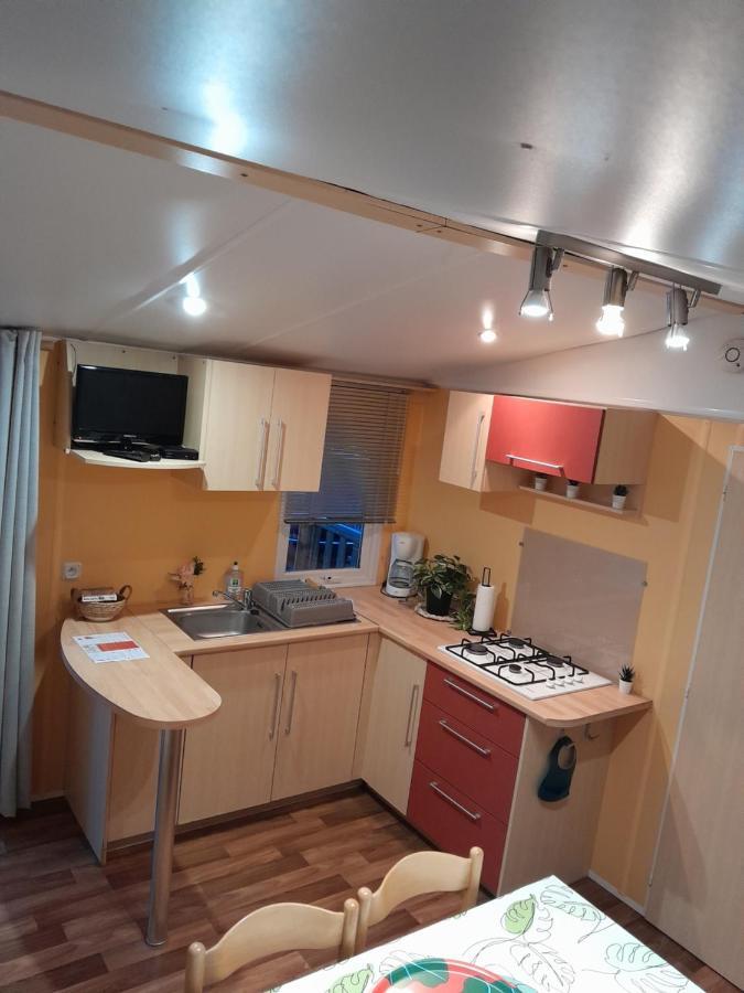 Location Mobil-Home Le Parc Des Roches Saint-Cheron Экстерьер фото